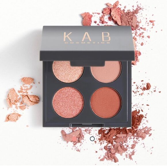 KAB COSMETICS Eyeshadow Quad in Naked Cruelty Free - Picture 3 of 3
